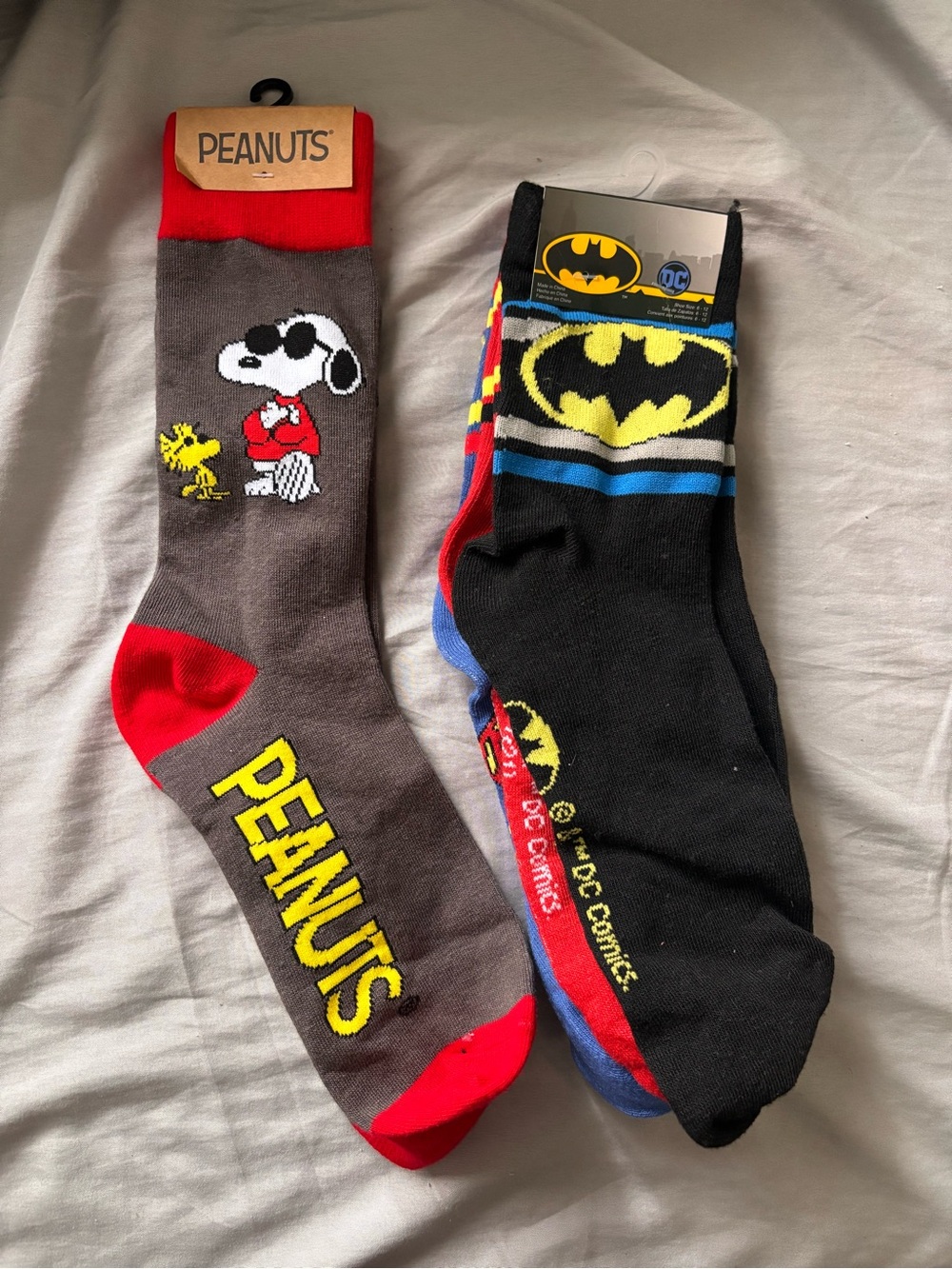 Bundle of Men’s socks Peanuts & DC brand new